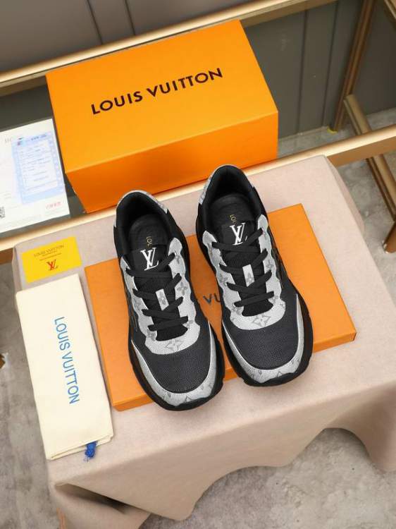 Picture of Louis Vuitton Shoes _SKULVsz38-45hnh070517398